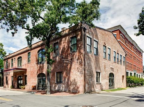 staybridge savannah downtown.